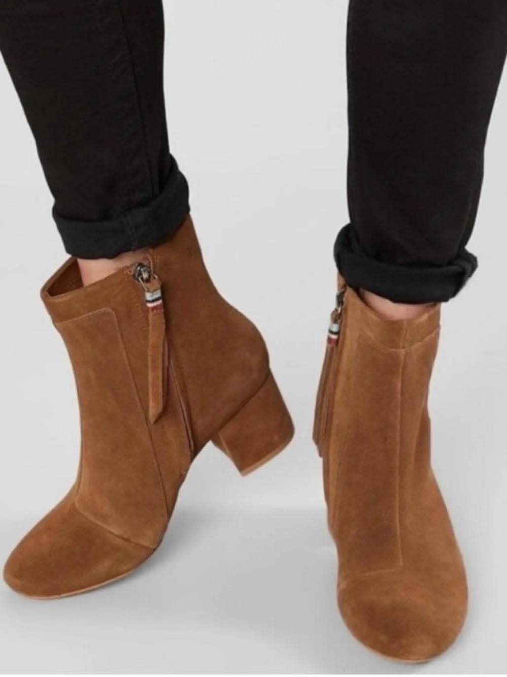 TOMS Evie Dark Amber Brown Suede Ankle Boots Block Heel Booties Size 10 NWT